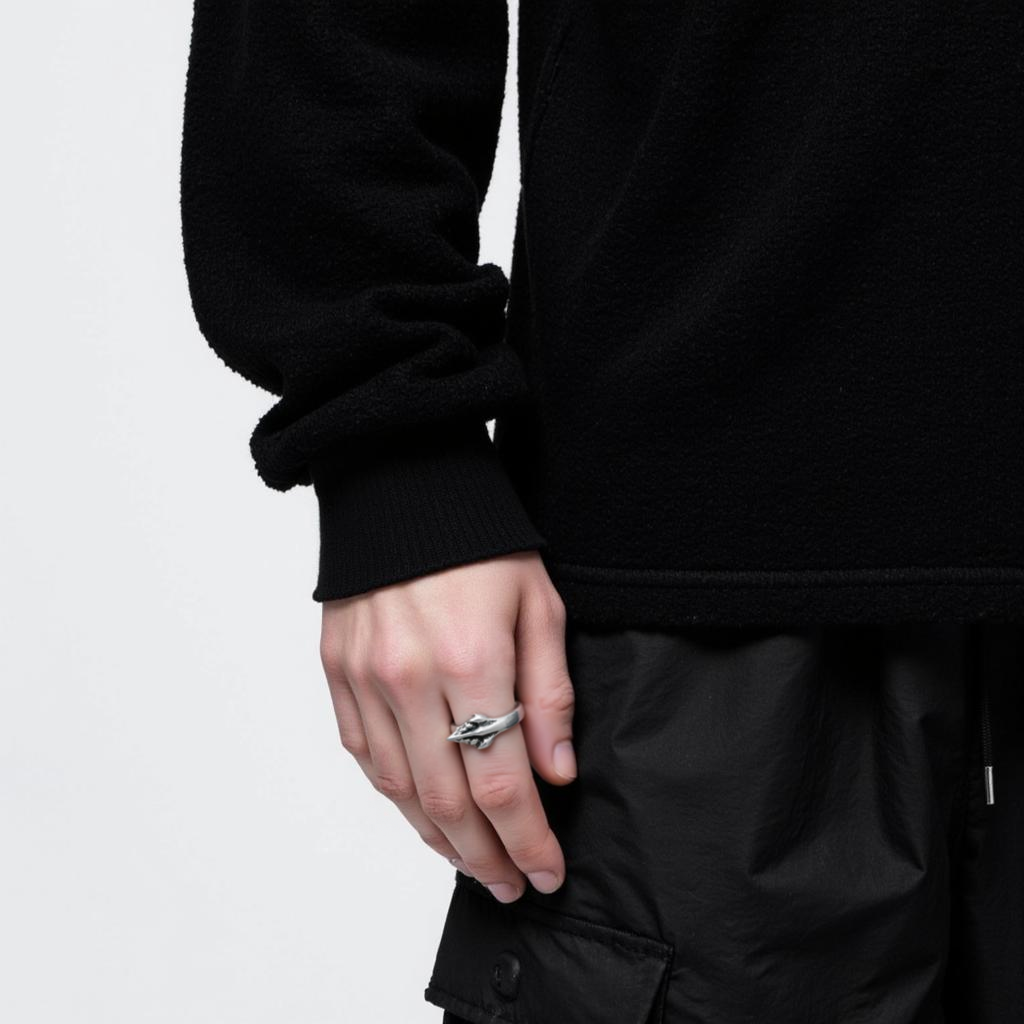 Edgy Ring