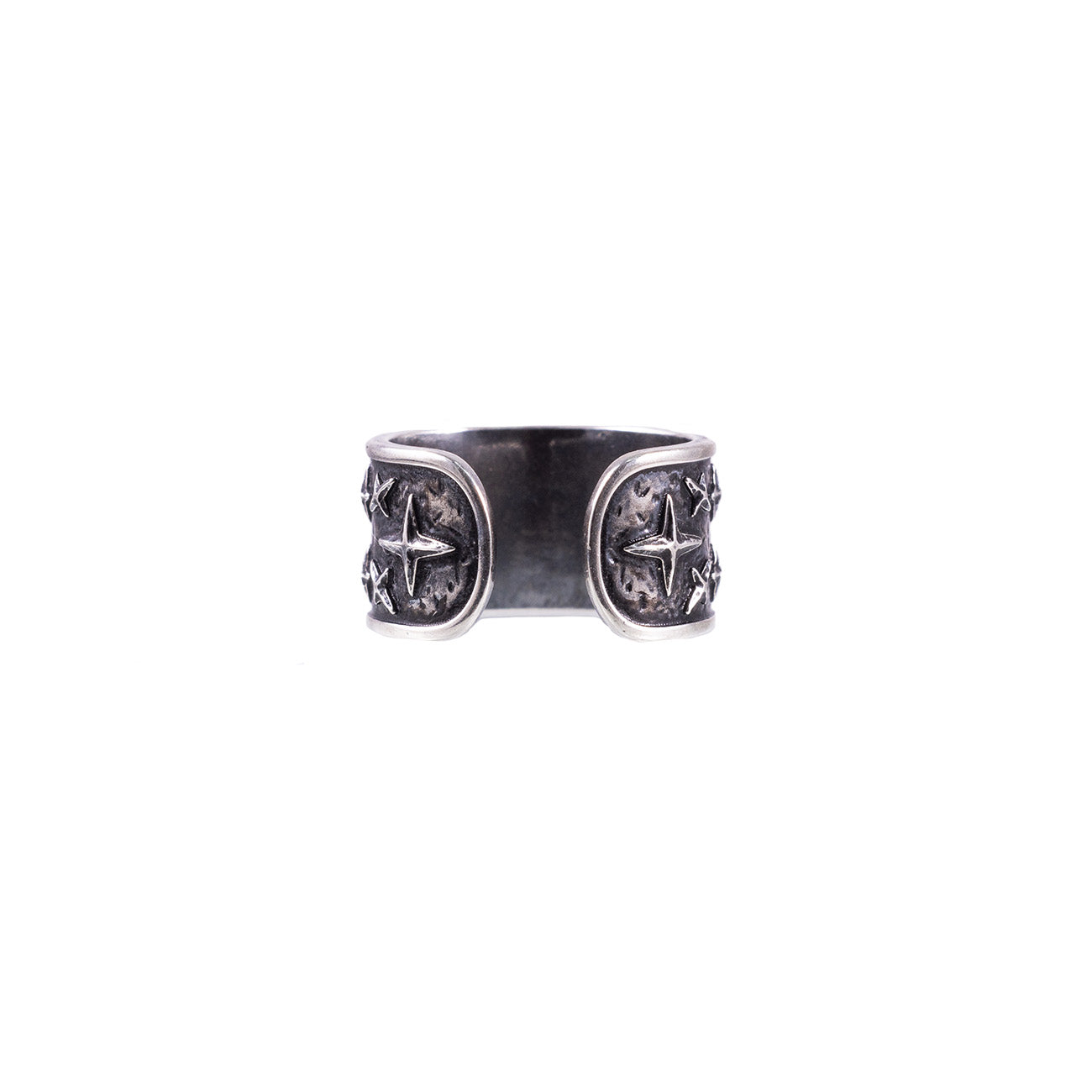 Rivet Ring